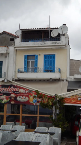 apartment, rent, renovation, skiathos, port, old port