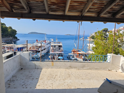 apartment, rent, renovation, skiathos, port, old port
